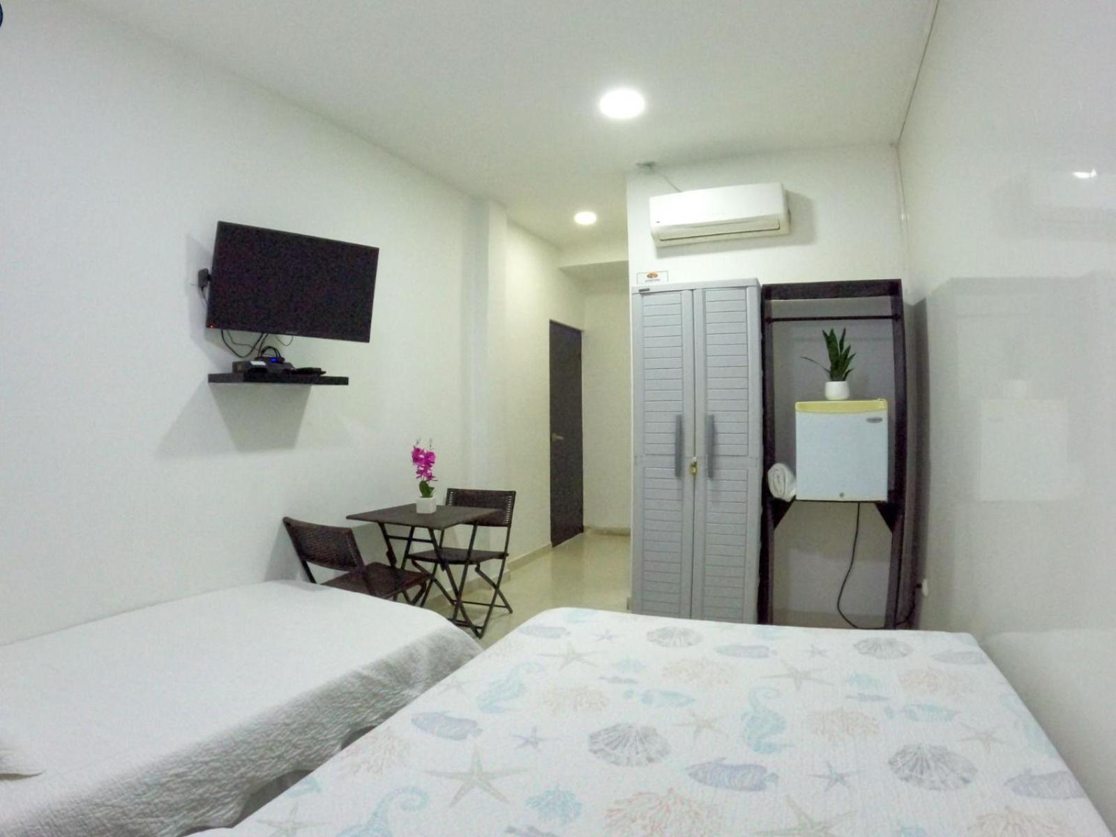 Hotel Almendros 3*